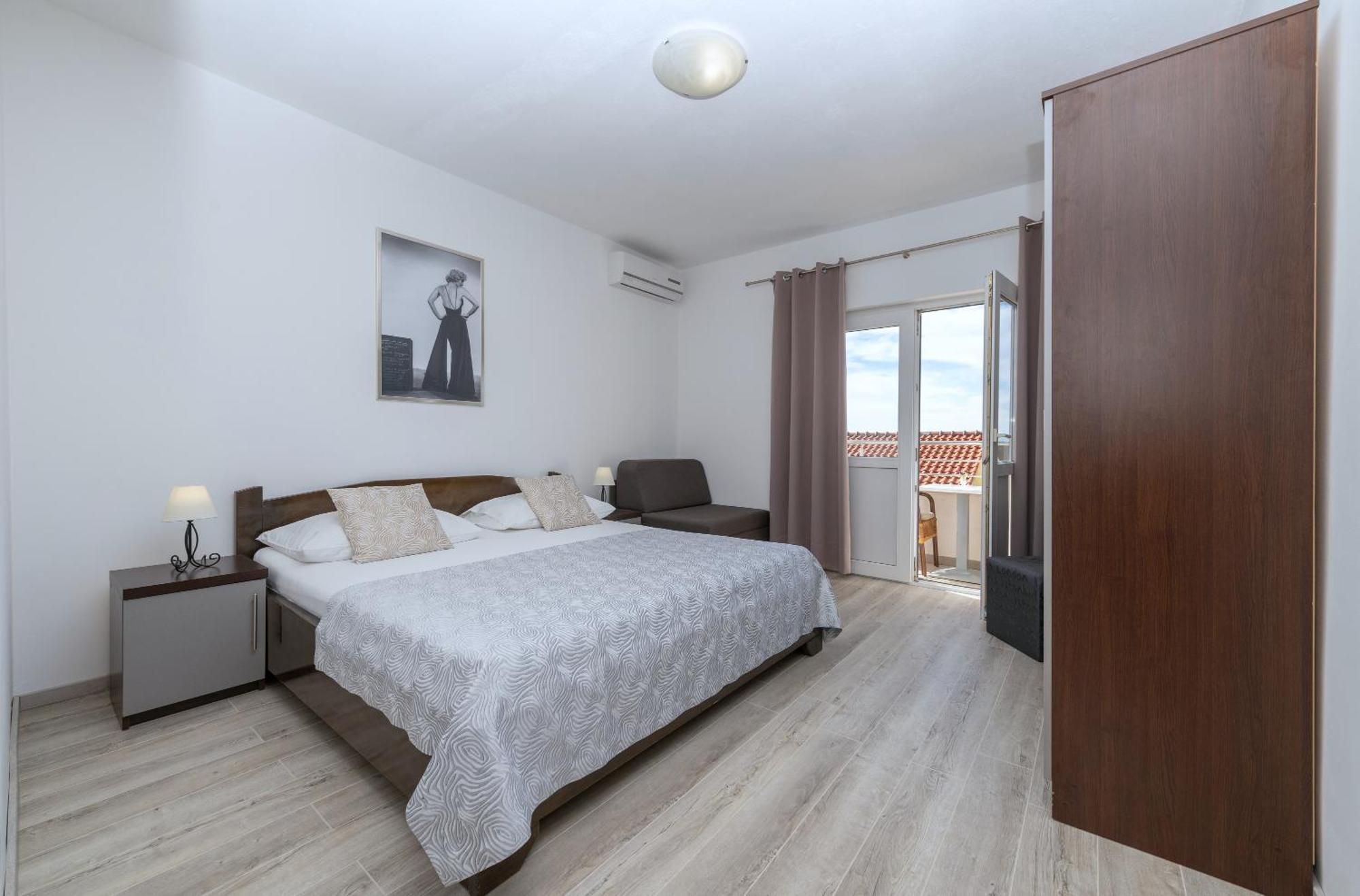 Bilin San Apartment Baska Voda Room photo